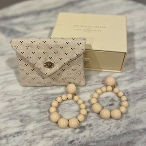 Sézane resin Charlie earrings in ecru